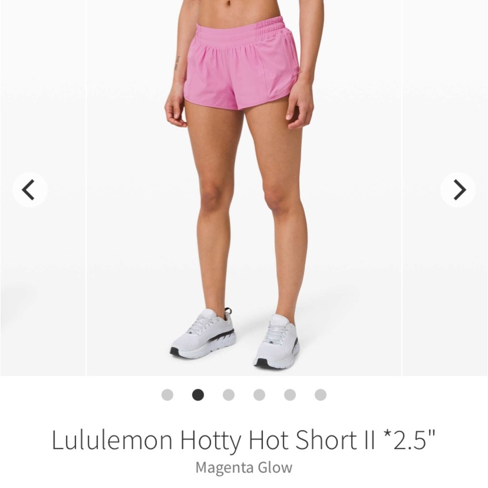 SOLD 💓Lululemon Hotty Hot Shorts II 2.5 in